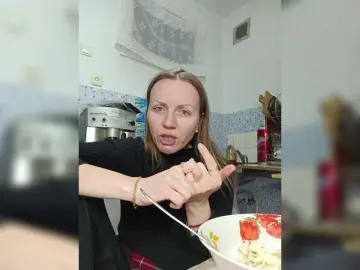 Bongacams Live Porn of Alenushka888