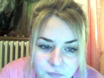 Bongacams Free Live Porn of HollyLaPretty