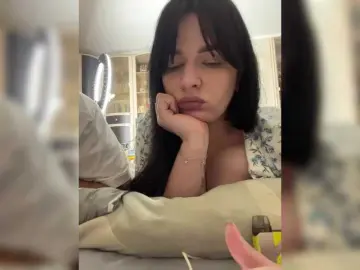 Bongacams Free Porn Cam of HellMor