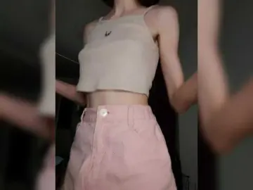 Dancing milf cams