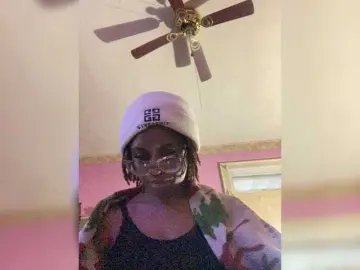 Bongacams Sex Chat of Kiarichikito1