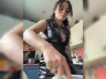 Bongacams Sex Cam of Paratrax