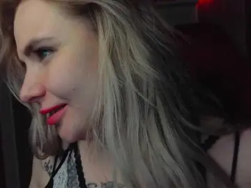 Bongacams Watch Live Sex Cams of YourFunnyBlondiee
