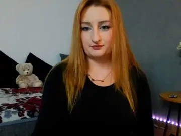 Blonde babe milf cams