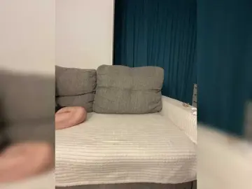 Dicksucking milf cams