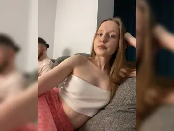 Bongacams Live Sex of PeachPie