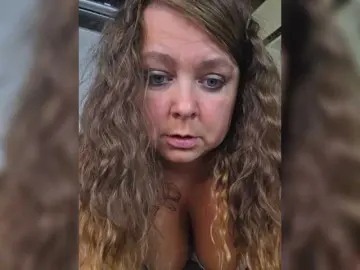 Bongacams Free Live Porn of HairyCrotch