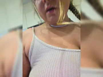Bongacams Live Sex Cam of HairyCrotch