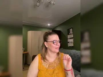 Bongacams Live Sex Cam of Taly1974