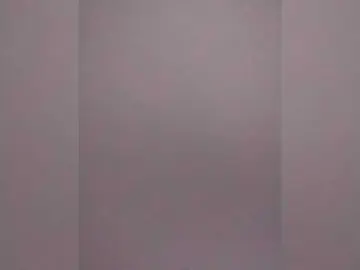 Skinny babe milf cams