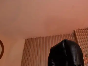 Bongacams Free Live Porn of MiaFarrell