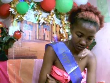 Bongacams Watch Live Sex Cams of Urcule