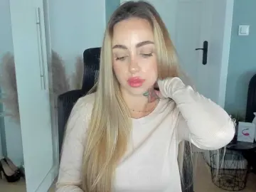 Bongacams Adult Webcams of SEXYcoralie