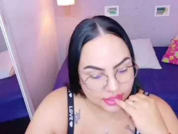 Bongacams Live Sex Cam of curvy-sexyvalen