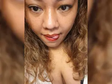 Bongacams Best live sex cam show of DianeHansen10