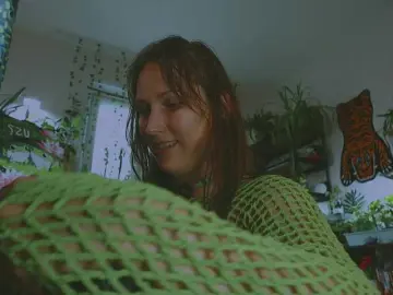 Bongacams Free Porn Cam of DeadButterfly