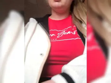 Bongacams Free Live Porn of Valentinka-01