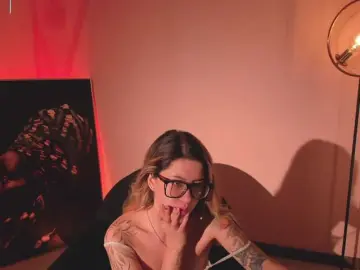 Bongacams Best live sex cam show of EveBenson