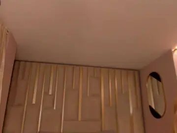 Bongacams Watch Live Sex Cams of EveBenson