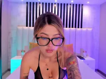 Bongacams Free Live Porn of EveBenson