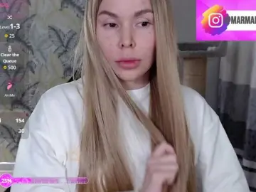 Bongacams Free Live Porn of Foxymoxy19