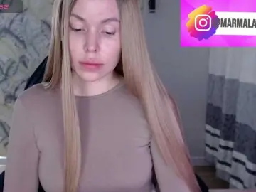 Bongacams Adult Webcams of Foxymoxy19