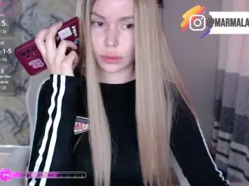 Bongacams Best live sex cam show of Foxymoxy19