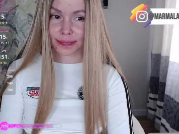 Bongacams Nude Webcam of Foxymoxy19