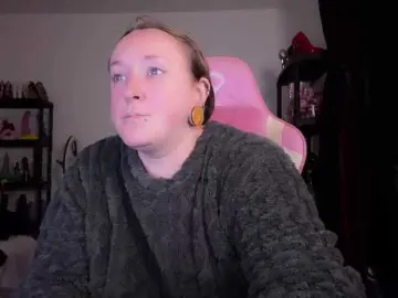 Bongacams Live Porn of NylonQueen