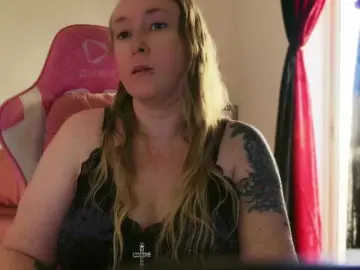 Bongacams Live Sex of NylonQueen