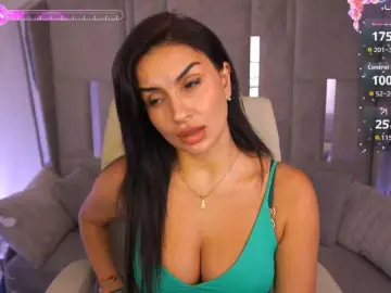 Bongacams Free Live Porn of AnzhyTeqila