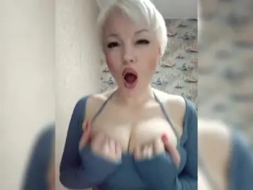 Bongacams Free Live Porn of Mediumsomnambula