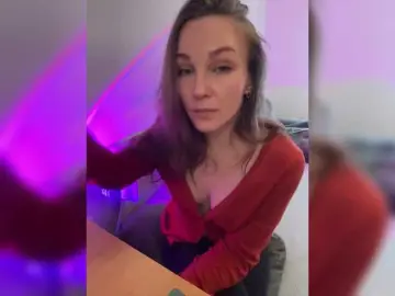 Bongacams Free Live Porn of Alisasqrl