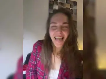 Bongacams Adult Video Chat of Alisasqrl