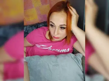 Bongacams Live Sex Cam of Pishechka2