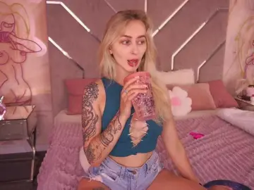 Bongacams Nude Webcam of CandyGraces