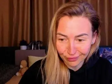 Bongacams Adult Webcam of Jullyblondkiss