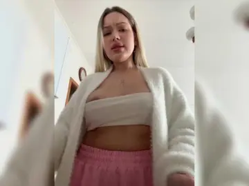 Fucking hard milf cams