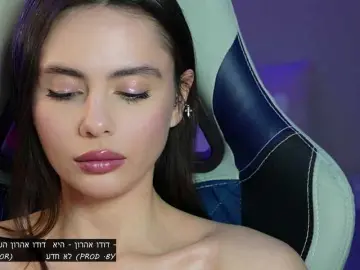 Bongacams Live Sex Cam of Allla