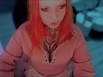 Bongacams Free Porn Cam of LisaModel