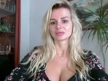 Bongacams Best Webcam of CorneliaSweet