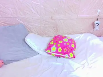 Bongacams Sex Cam of kinky-redhead18