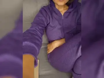 Bongacams Watch Live Sex Cams of -Smetanka-