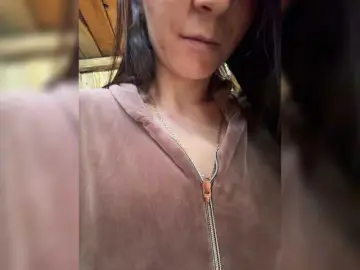 Bongacams Live Sex of AdelaideLisa