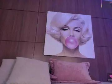 Bongacams Watch Live Sex Cams of AgattaDuque