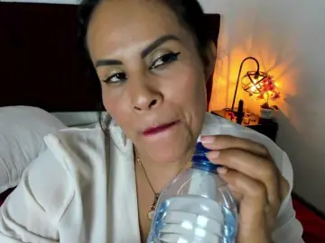 Bongacams Sex Chat of MilfSharoon