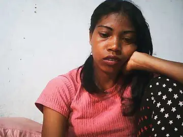 Bongacams Watch Live Sex Cams of Honey699
