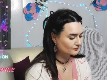 Bongacams Watch Live Sex Cams of WickedButShy