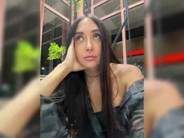 Bongacams Live Sex of linahelen