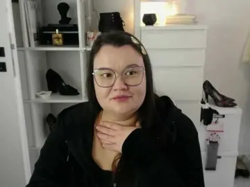 Bongacams Live Sex Cam of HollyDanceSoul